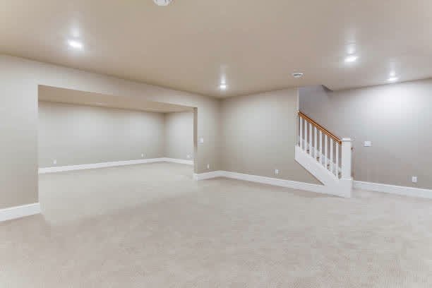 Freshly painted room with even, clean walls and ceiling